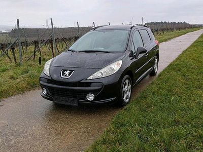 Schwarz Gebraucht 2009 Peugeot 207 Kombi | 1.100 € (Guter Preis)