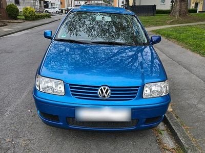 Usata VW Polo 60 CV (44 kW) 2000 Blu Utilitaria