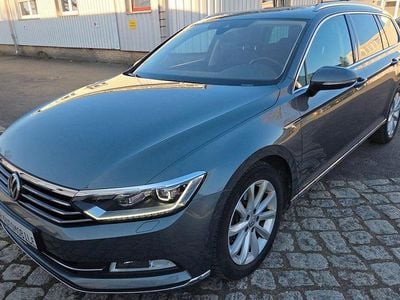 Second-hand VW Passat R-line 239 CP (175 kW) 2016 Gri Break