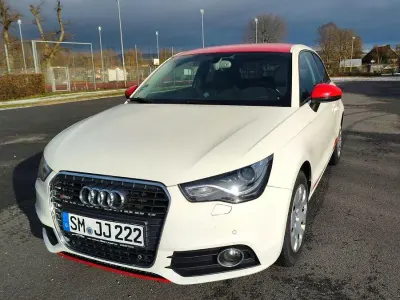 Używany Audi A1 S-Line 122 KM (89 kW) 2011 Biały Hatchback