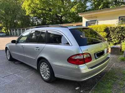Gebraucht Mercedes E270 Elegance 177 PS (130 kW) 2003 Silber Kombi