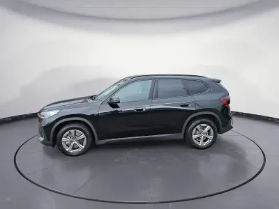 Usado BMW X1 156 HP (114 kW) 2024 Preto SUV