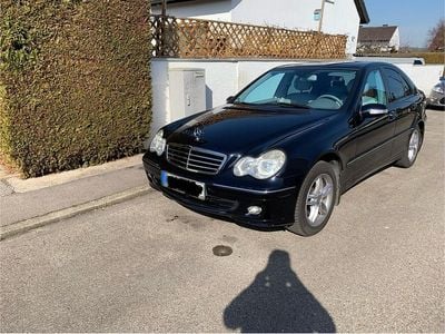 Gebraucht Mercedes C180 143 PS (105 kW) 2005 Schwarz Limousine