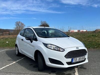Gebraucht Ford Fiesta SYNC Edition 60 PS (44 kW) 2014 Weiß Kleinwagen