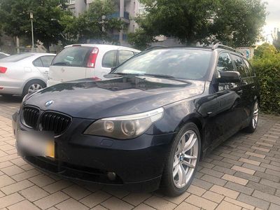 BMW 525