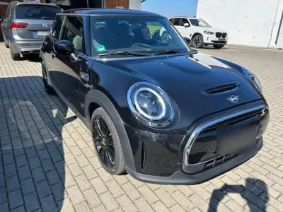 Occasion Mini Cooper SE 135 kW (184 PK) 2021 Zwart Hatchback