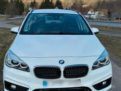 Gebraucht BMW 218 Gran Tourer 150 PS (110 kW) 2017 Weiß Van / Kleinbus