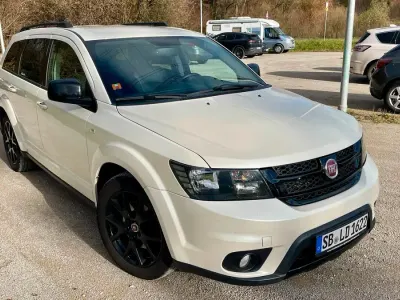 Gebraucht Fiat Freemont Black Code 180 PS (132 kW) 2014 Weiß SUV
