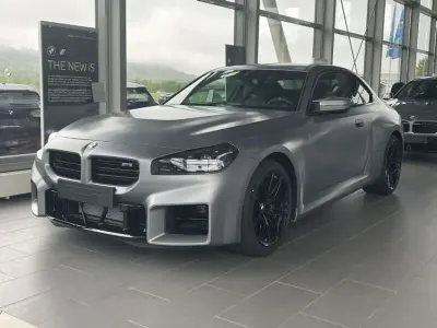 Neu BMW M2 Performance 480 PS (353 kW) 2025 Bmw individual frozen pure gre Coupé