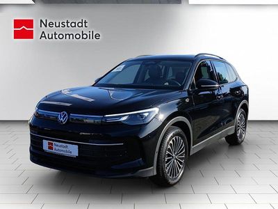 Gebraucht VW Tiguan Life 150 PS (110 kW) 2025 Schwarz SUV