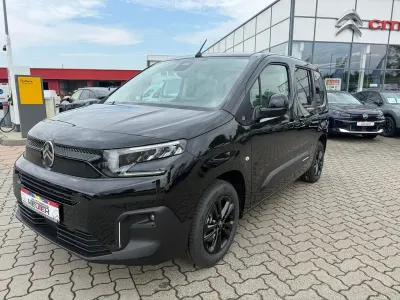 Neu Citroën Berlingo 131 PS (96 kW) 2026 Perlaneraschwarz Van / Kleinbus