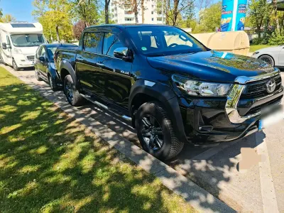Gebraucht Toyota HiLux Comfort 204 PS (150 kW) 2023 Schwarz Pickup