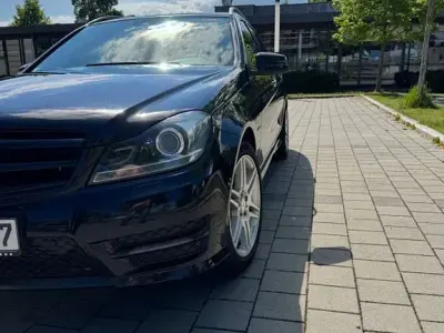 Second-hand Mercedes C220