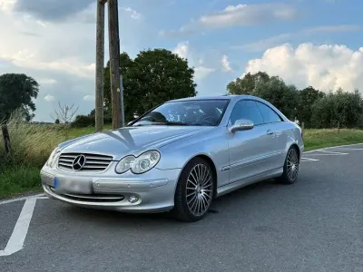 Gebraucht Mercedes CLK500 Avantgarde 306 PS (225 kW) 2004 Silber Coupé