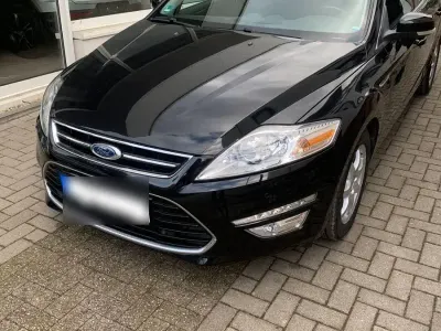 Gebraucht Ford Mondeo Business Edition 140 PS (102 kW) 2013 Schwarz Kombi
