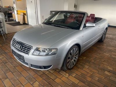 Silber Gebraucht 2005 Audi A4 Cabriolet Sport Cabrio | 5.980 €