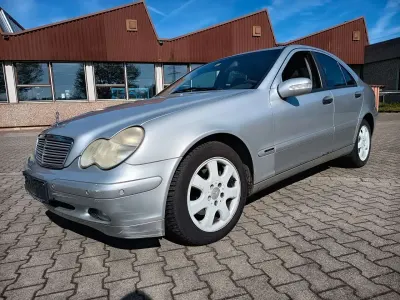 Brugt Mercedes C200 Classic 116 HK (85 kW) 2002 Sølv Sedan