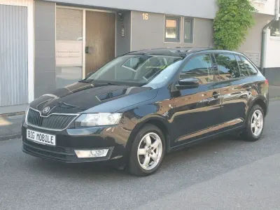 Gebraucht Skoda Rapid Elegance 105 PS (77 kW) 2013 Schwarz Kleinwagen