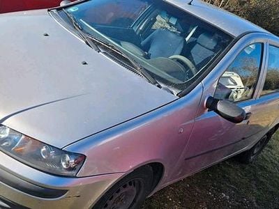 Gebraucht Fiat Punto 80 PS (58 kW) 2002 Silber Kleinwagen