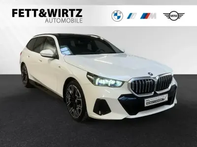 Second-hand BMW 550e M Sport 489 CP (359 kW) 2025 Alb Break