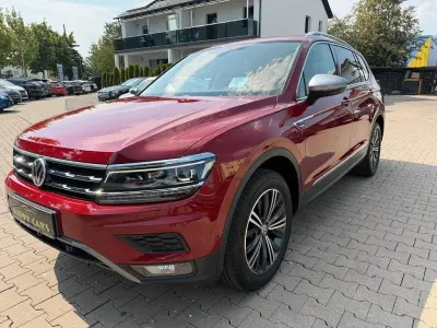 Gebraucht VW Tiguan Allspace Highline 190 PS (139 kW) 2019 Rot SUV