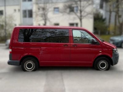 Second-hand VW T5 102 CP (75 kW) 2010 Roșu Van