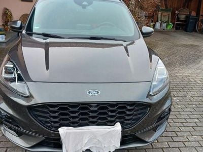 Gebraucht Ford Kuga ST-Line 150 PS (110 kW) 2020 Grau SUV