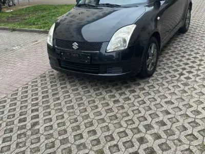 Gebraucht Suzuki Swift 92 PS (67 kW) 2007 Schwarz Kleinwagen
