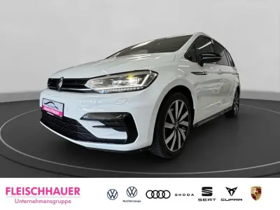 Gebraucht VW Touran Highline 150 PS (110 kW) 2024 Weiss Van / Kleinbus