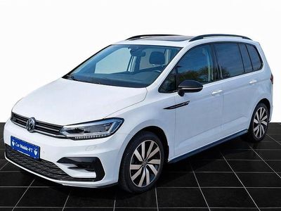 Gebraucht VW Touran Highline 150 PS (110 kW) 2022 Weiß Van / Kleinbus