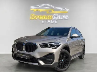 Gebraucht BMW X1 Sport Line 190 PS (139 kW) 2021 Kaschmirsilber SUV