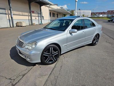 Mercedes C280