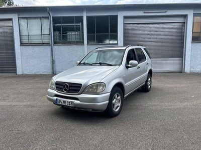 Mercedes ML270