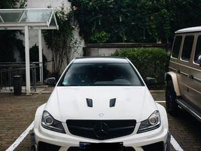 Weiß Gebraucht 2011 Mercedes C63 AMG | 69.990 €
