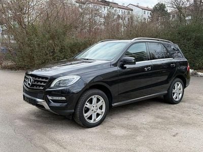 Gebraucht Mercedes ML350 258 PS (189 kW) 2012 Schwarz SUV