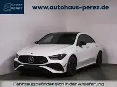 Gebraucht Mercedes CLA35 AMG AMG 306 PS (225 kW) 2025 Weiß Coupé