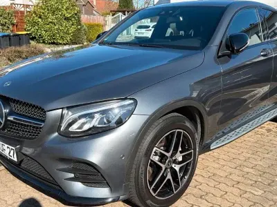Gebraucht Mercedes GLC250 204 PS (150 kW) 2018 Grau SUV