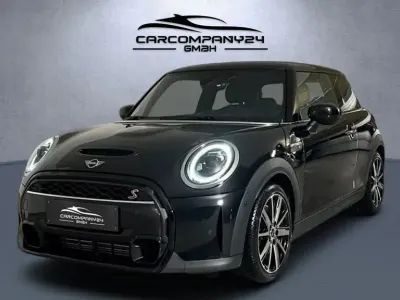 Occasion Mini Cooper S Resolute Edition 178 PK (130 kW) 2024 Zwart Hatchback