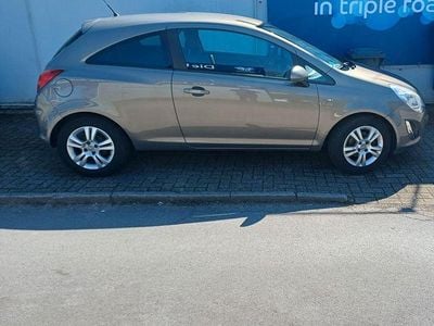 Gebraucht Opel Corsa Satellite 87 PS (63 kW) 2011 Braun Kleinwagen