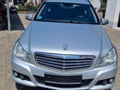 Mercedes 220