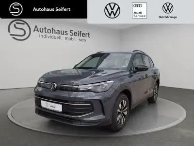 Neu VW Tiguan Life 204 PS (150 kW) 2026 Grau SUV