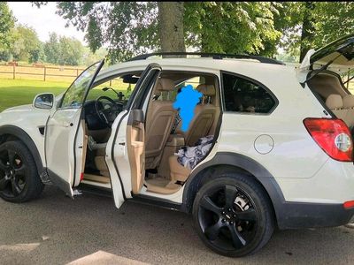 Second-hand Chevrolet Captiva 150 CP (110 kW) 2010 Alb SUV