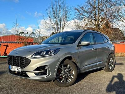 Solarsilber Gebraucht 2024 Ford Kuga ST-Line X SUV | 28.990 € (Fairer Preis)
