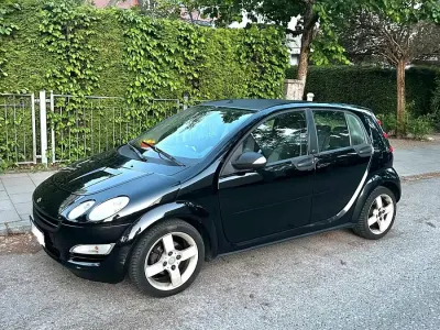 Używany Smart ForFour 95 KM (69 kW) 2005 Czarny Hatchback