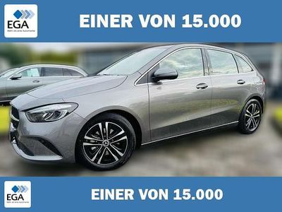 Gebraucht Mercedes B200 Progressive 163 PS (119 kW) 2024 Grau metallic Van / Kleinbus