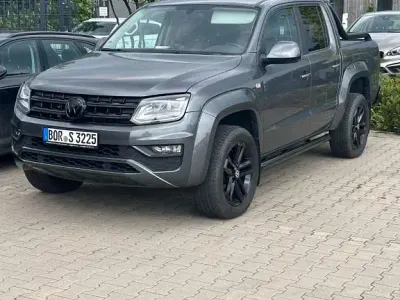 Gebraucht VW Amarok Highline 334 PS (245 kW) 2017 Grau Pickup