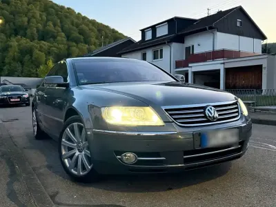 Gebraucht VW Phaeton 239 PS (175 kW) 2008 Grau Limousine