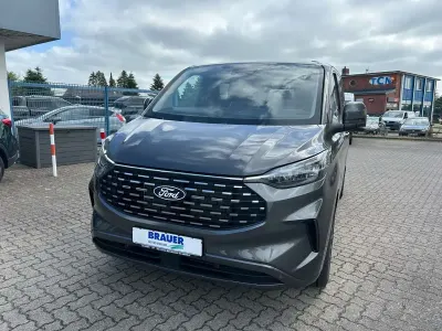 Neu Ford Tourneo Custom Titanium X 170 PS (125 kW) 2026 Grau Van