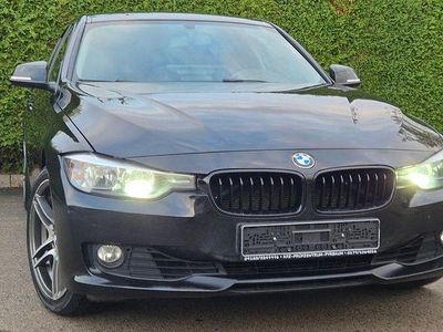 Gebraucht BMW 320 M Sport 184 PS (135 kW) 2012 Schwarz Limousine