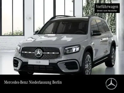 Gebraucht Mercedes GLB200 AMG 163 PS (119 kW) 2026 Grau SUV